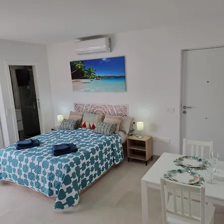 Zanca Center Free Luggage Storage Apartment *
